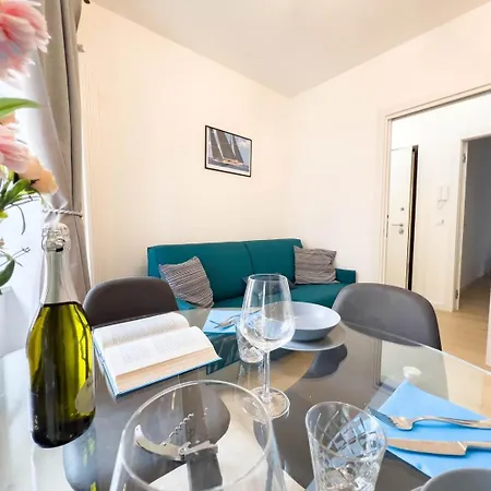 Corridoni 2a Tirabora Short Rent * Triest