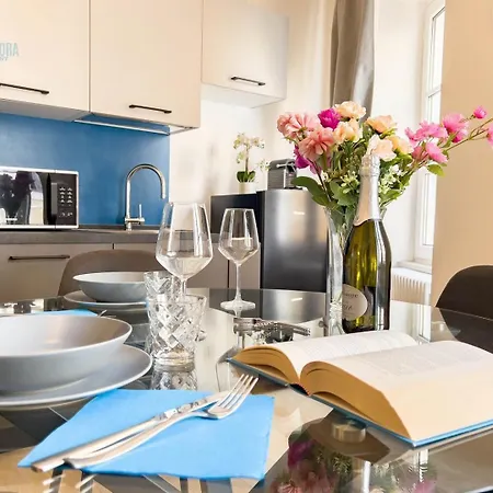Apartment Corridoni 2a Tirabora Short Rent