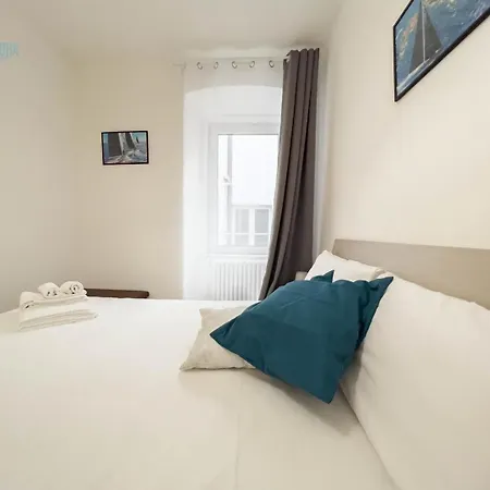 Corridoni 2a Tirabora Short Rent Triest